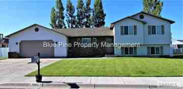 featured image of 3084 Madeline Ct