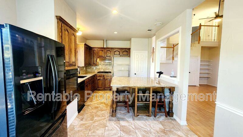 1185 Len Mar Dr - Photo 3 of 19