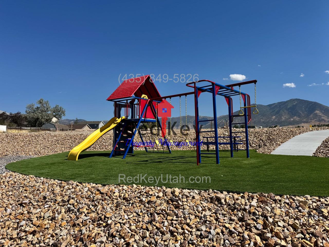 775 Mckellar St - Photo 2 of 2