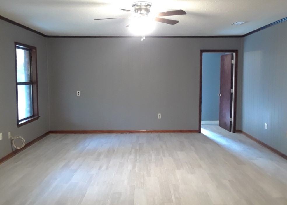 8 Malcolm Mixon Rd - Photo 2 of 23