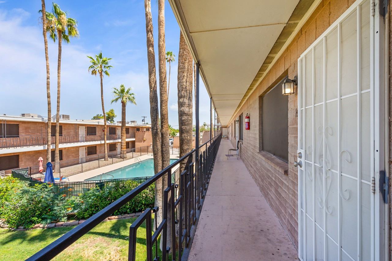 420 E Mcmurray Blvd - Photo 6 of 42