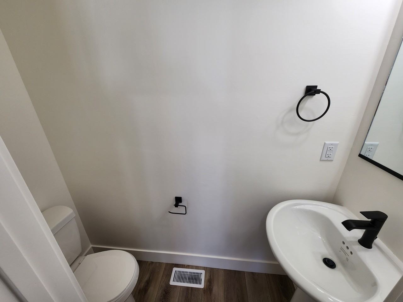 3028 Malakai Ct - Photo 4 of 19