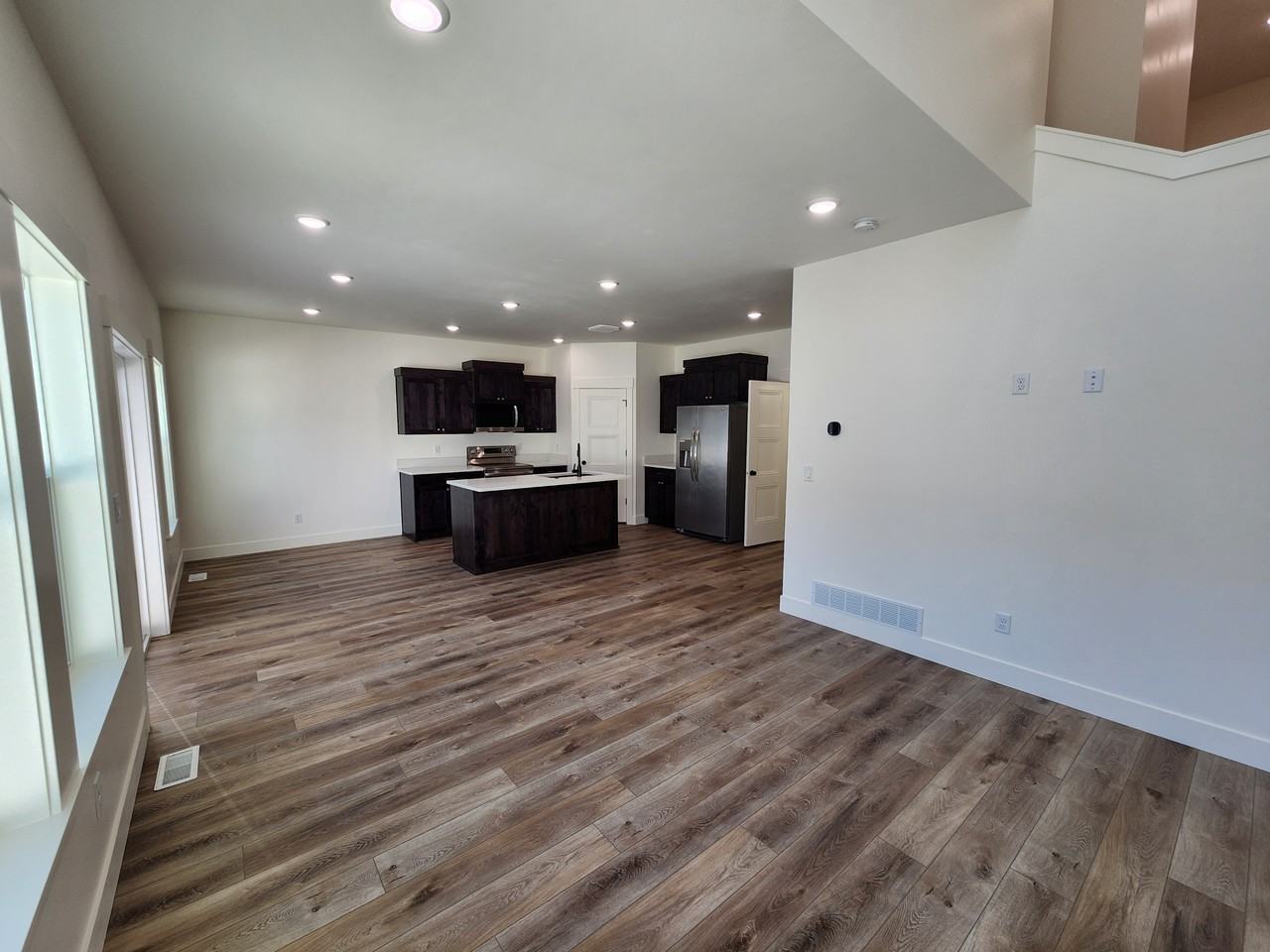 3028 Malakai Ct - Photo 5 of 19