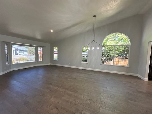 2262 Soar Dr - Photo 2 of 26