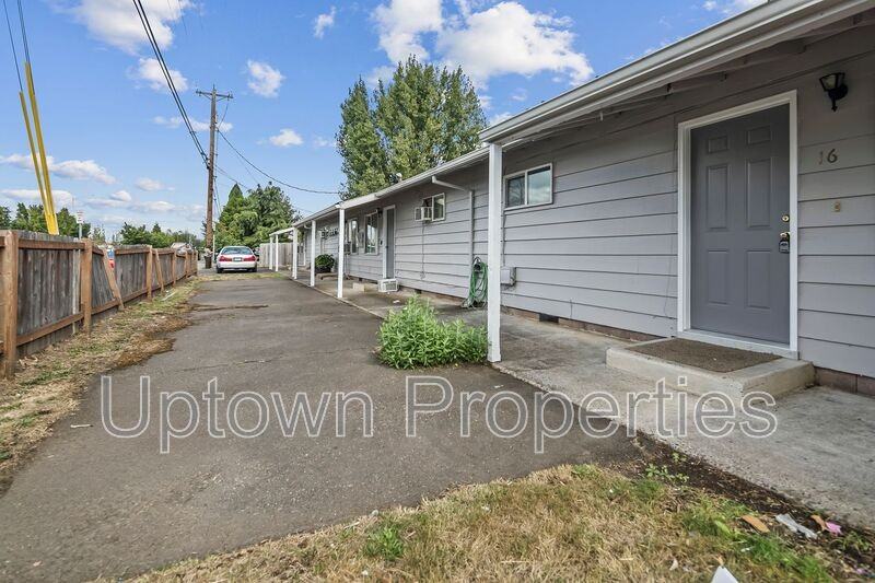 130 N 4th Ave #16 - Photo 2 of 14