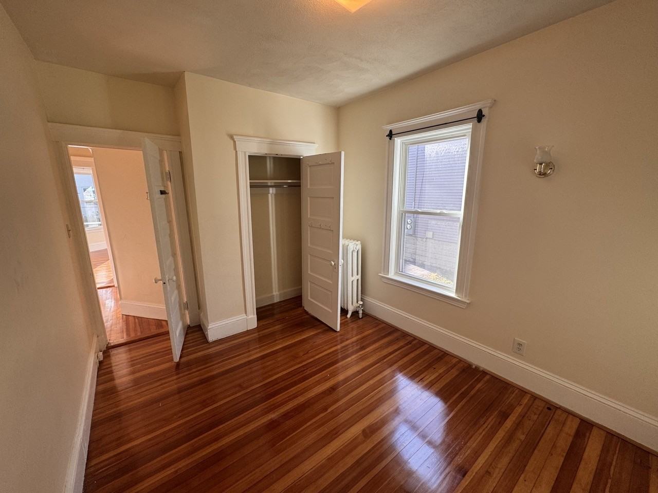 44 Wilson Ave - Photo 6 of 22