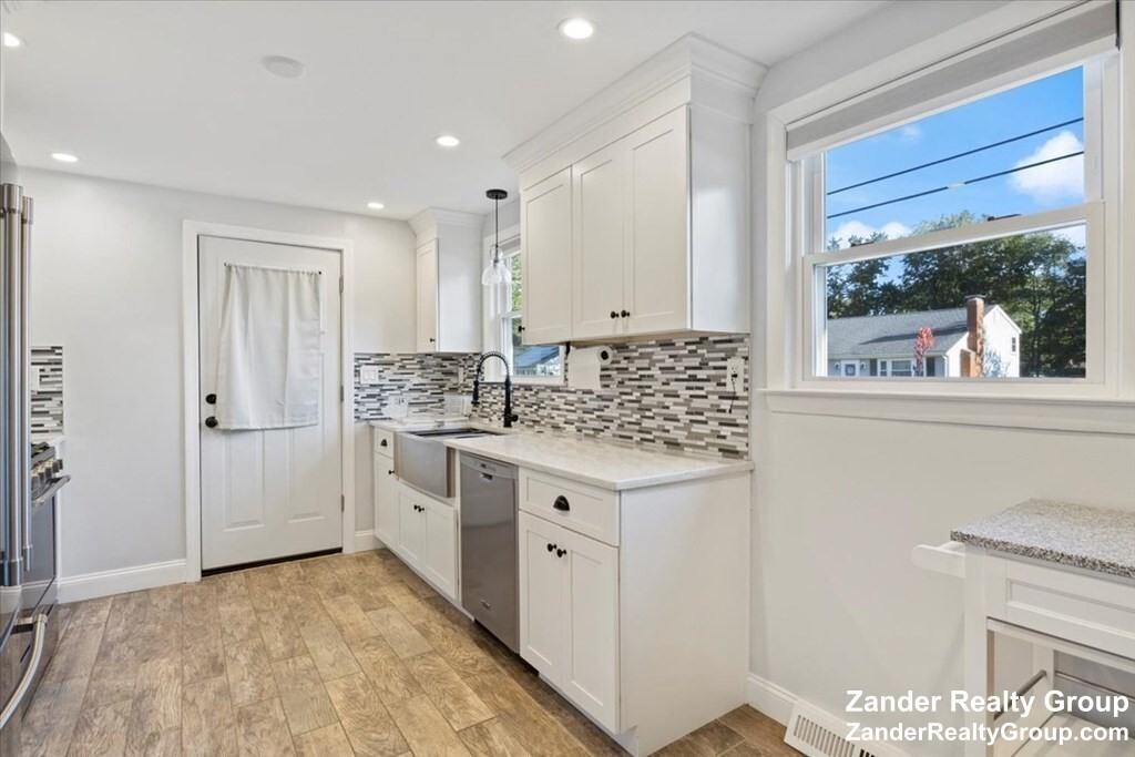 13 Virginia Cir - Photo 3 of 18