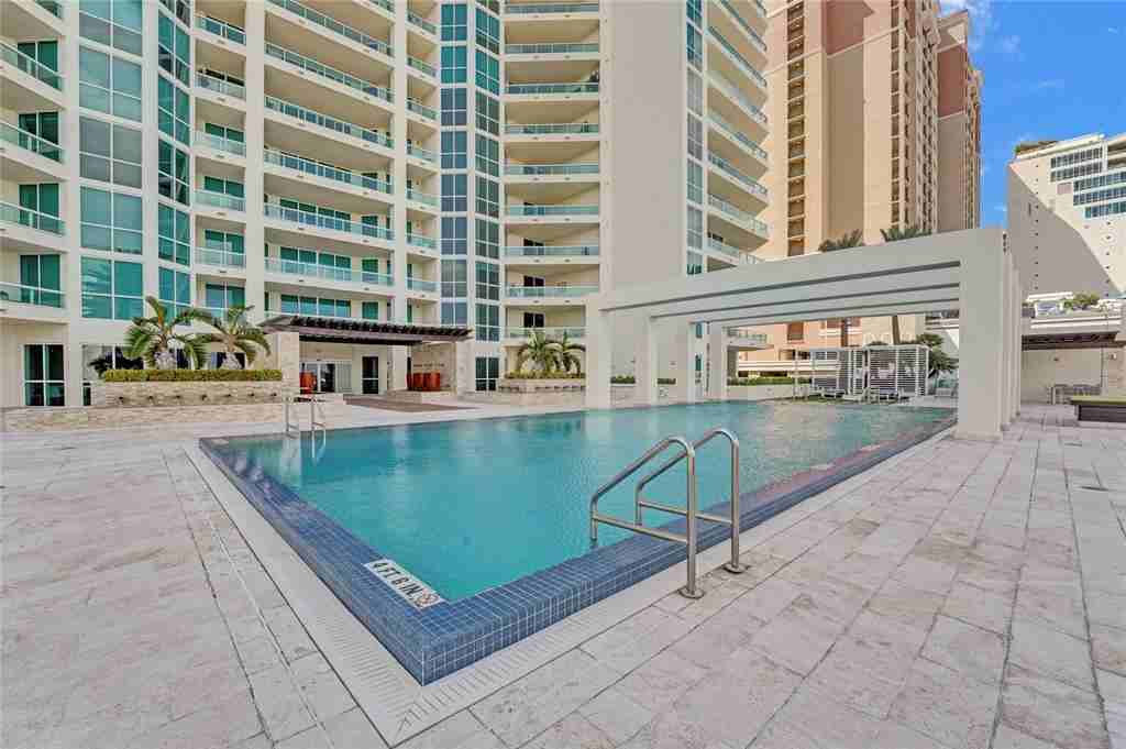 101 North Fort Lauderdale Beach Boulevard #1702 - Photo 3 of 12