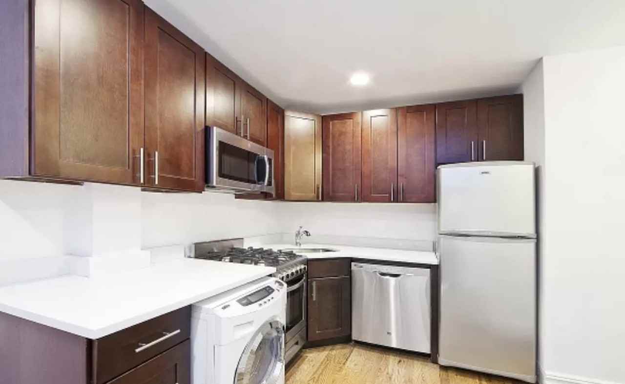 18 Sidney Pl #5 - Photo 3 of 10