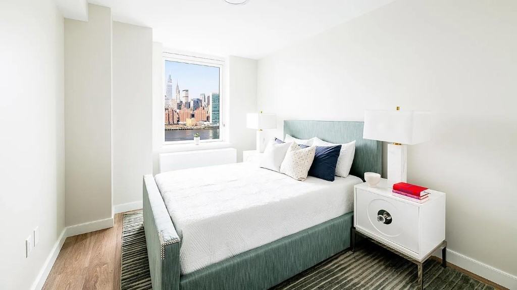 Center Blvd #1808 - Photo 2 of 17