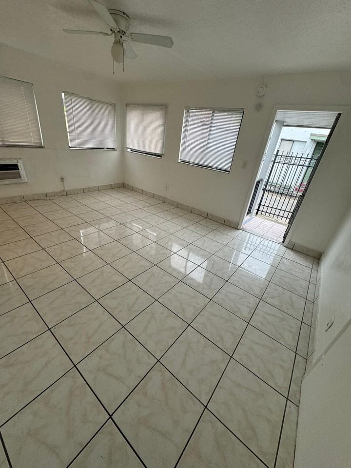 Aven Florida - Photo 7 of 7