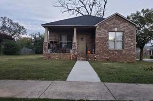1869B S Summit St - Photo 1 of 1