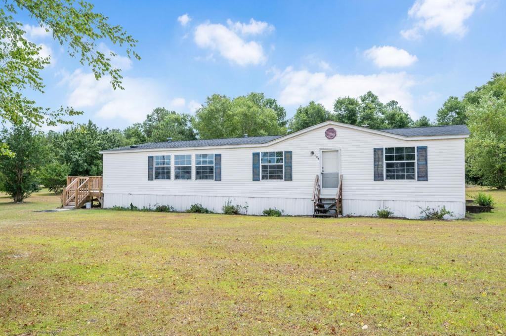 108 Denn Field Ln - Photo 2 of 27