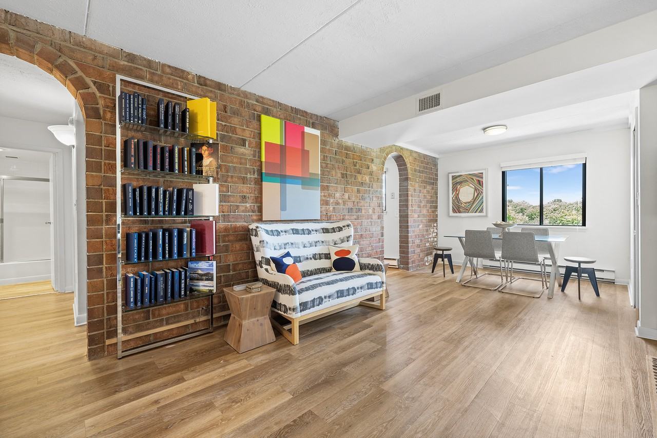 Concierge Rocky Hill - Photo 4 of 31