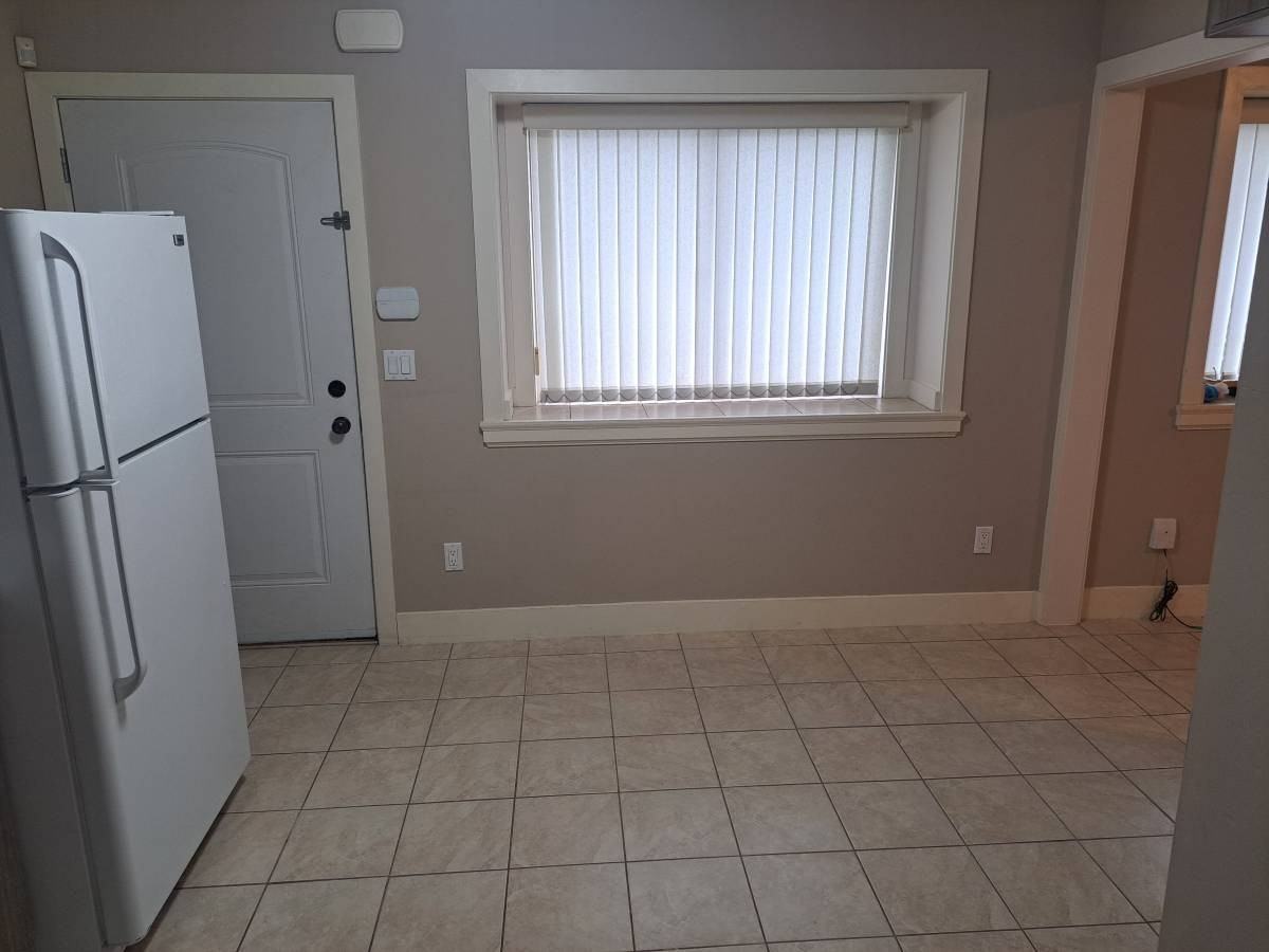 E 26th Ave & Nootka St - Photo 6 of 10