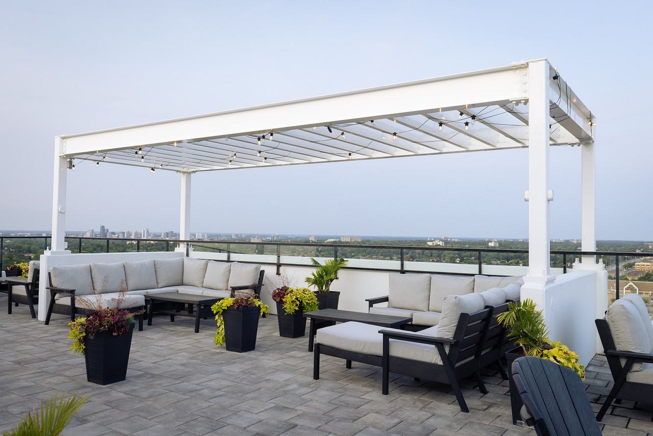 Sofia Yorkville - Photo 7 of 19