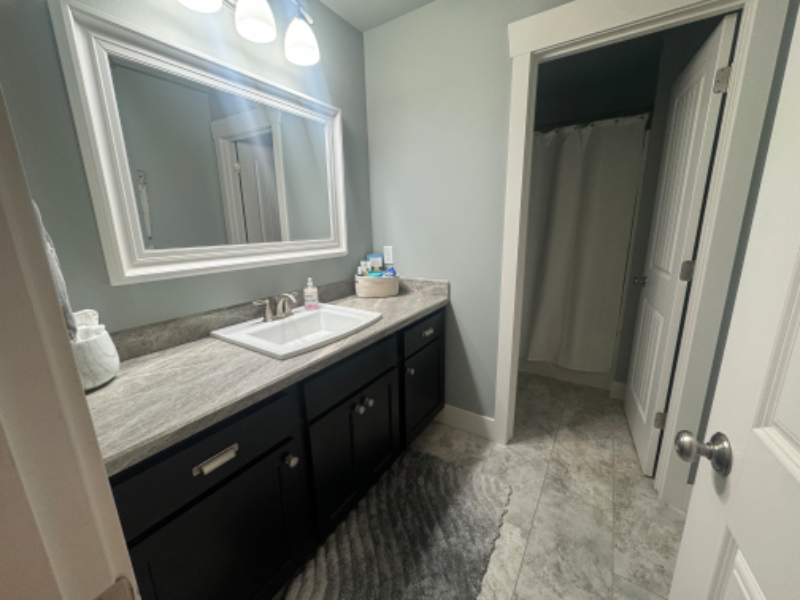 1831 Lone Pine Dr - Photo 2 of 13