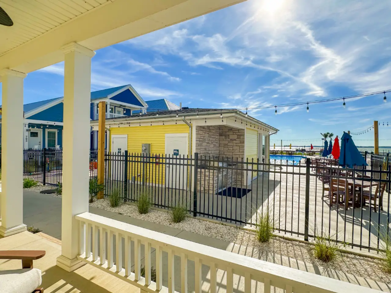 821 W Bank Rd - Photo 2 of 19