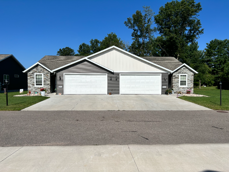 3709 Doolittle Dr - Photo 2 of 18