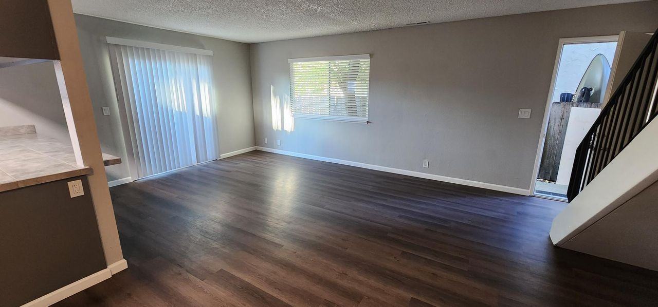 440 Lake Blvd #5440 - Photo 2 of 5