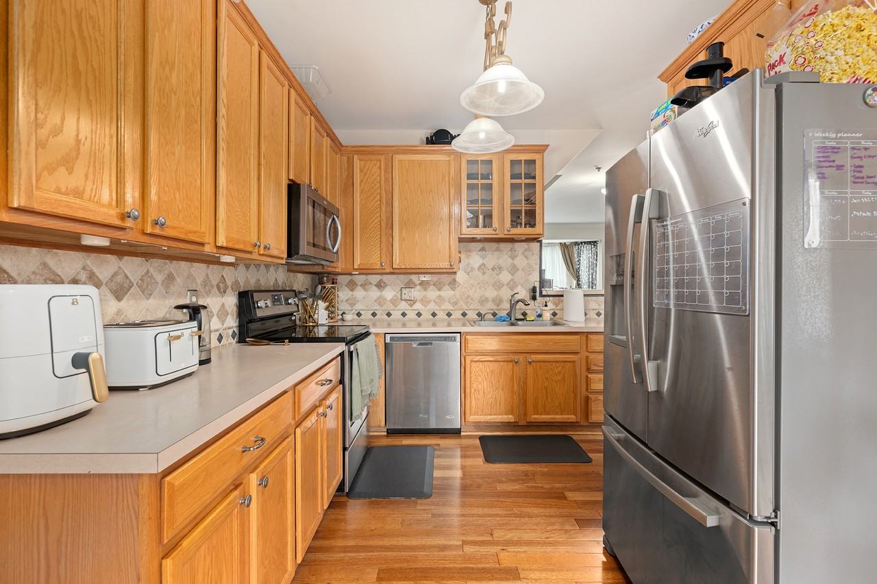 4029 Cutty Sark Rd #NA - Photo 3 of 20