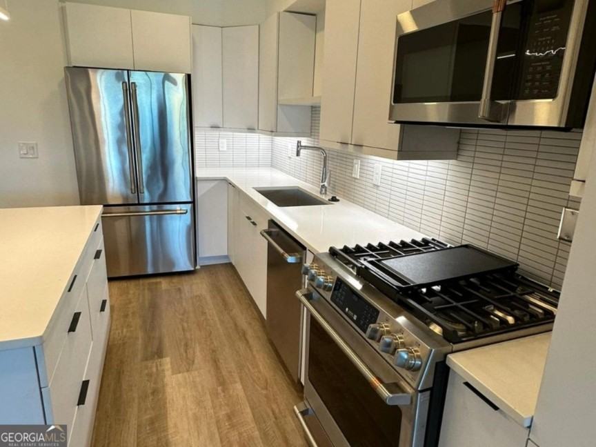 346 Peters St Sw #208 - Photo 3 of 15