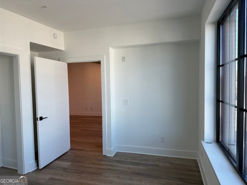 346 Peters St Sw #208 - Photo 6 of 15