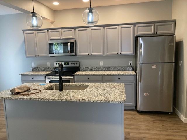 117 E Station Ave #1EAST - Photo 3 of 12