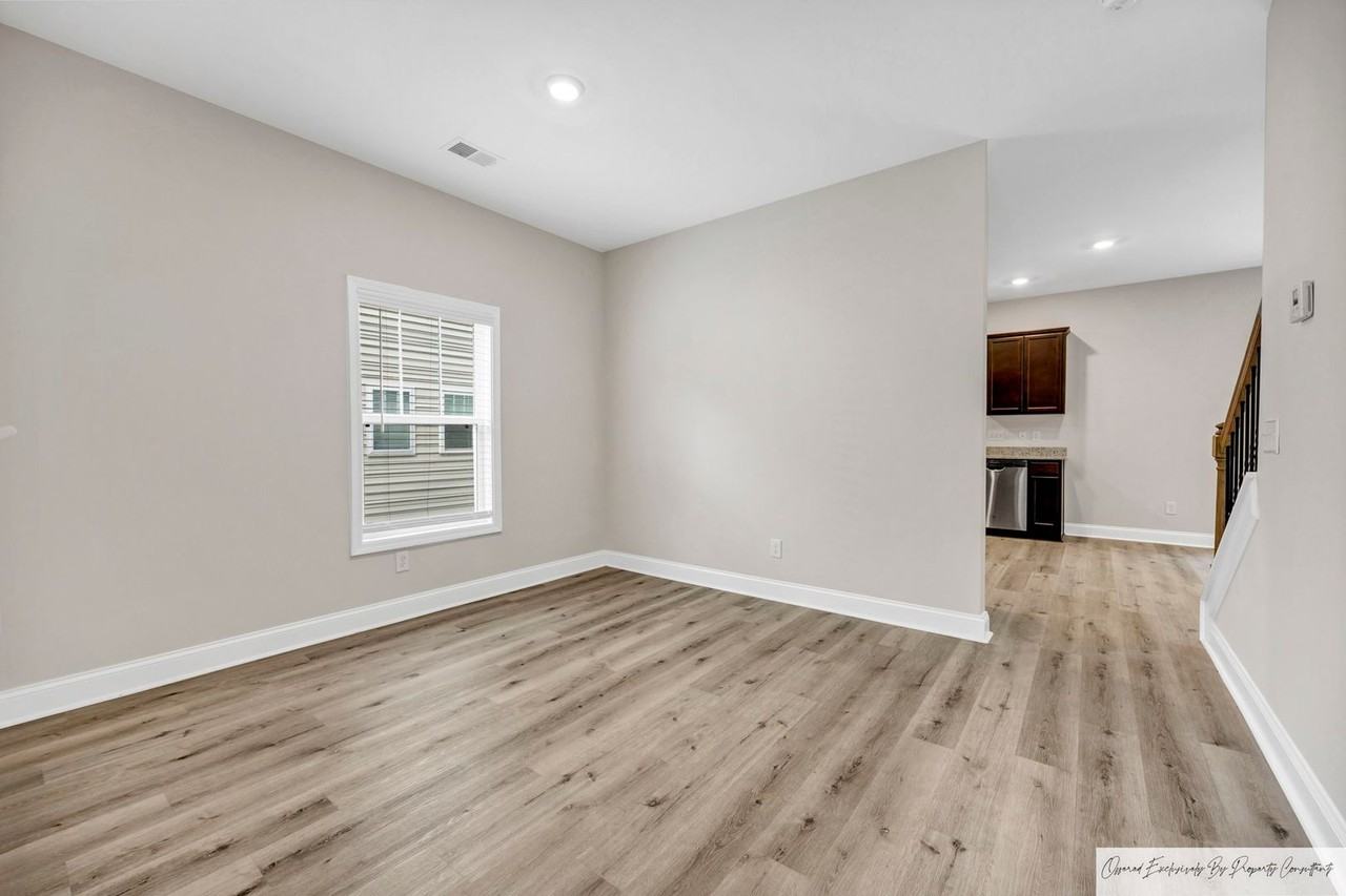 205 Long Iron Ct - Photo 3 of 36