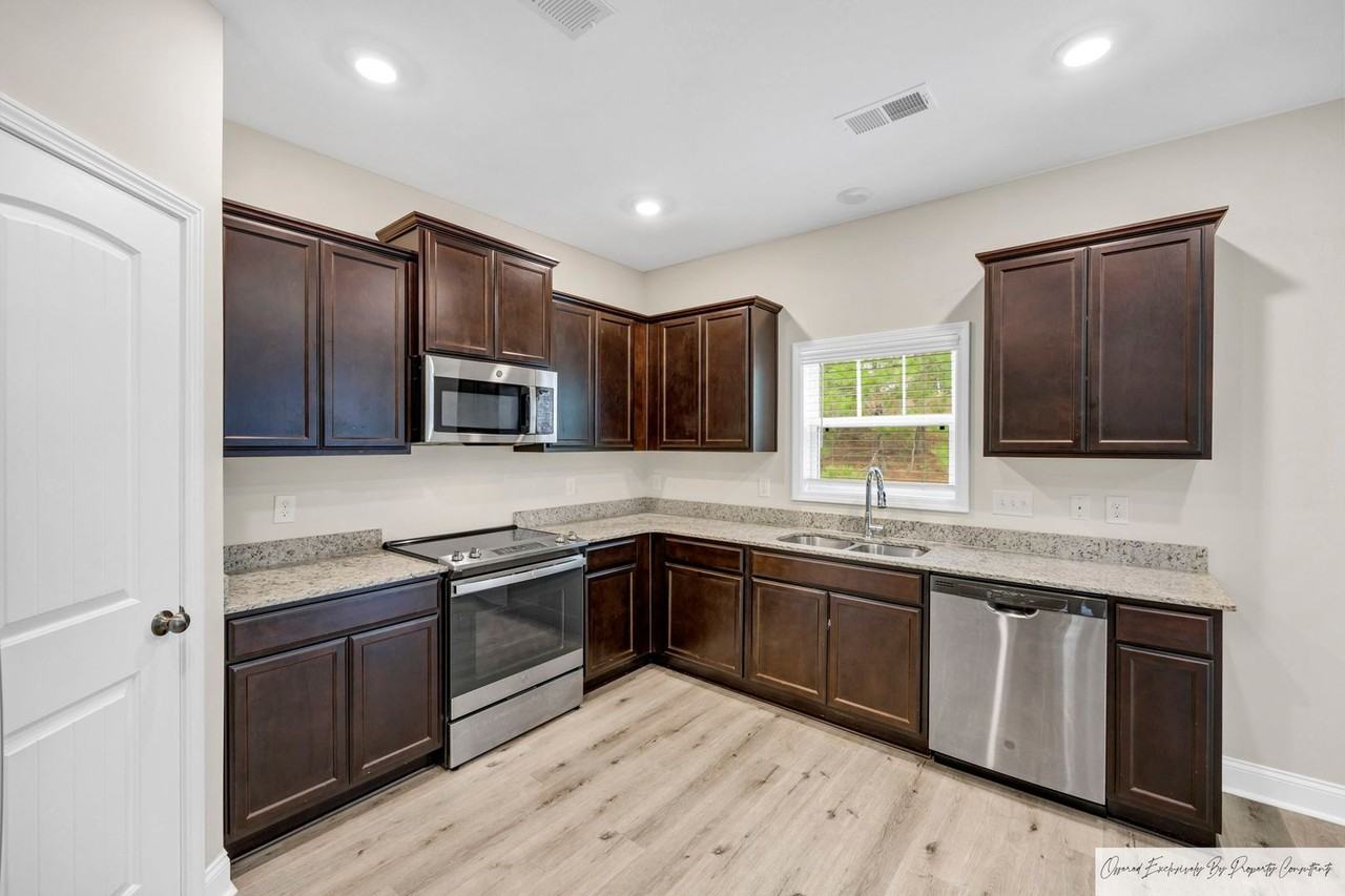 205 Long Iron Ct - Photo 7 of 36