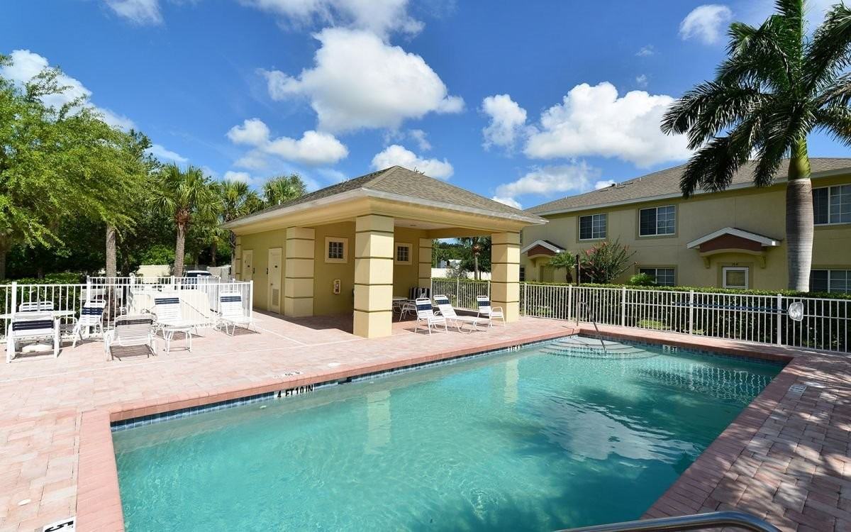 3715 45th Ter W #105 - Photo 6 of 50