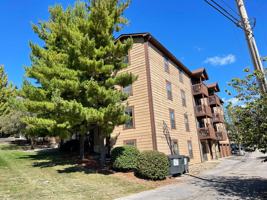 featured image of 112 E Wood St