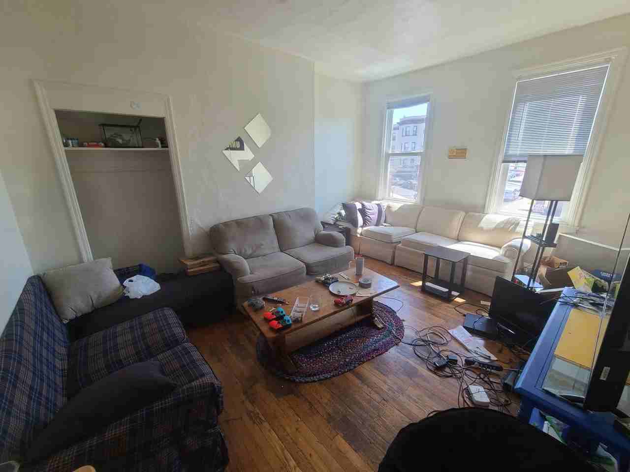 3457 Ward St - Photo 3 of 23