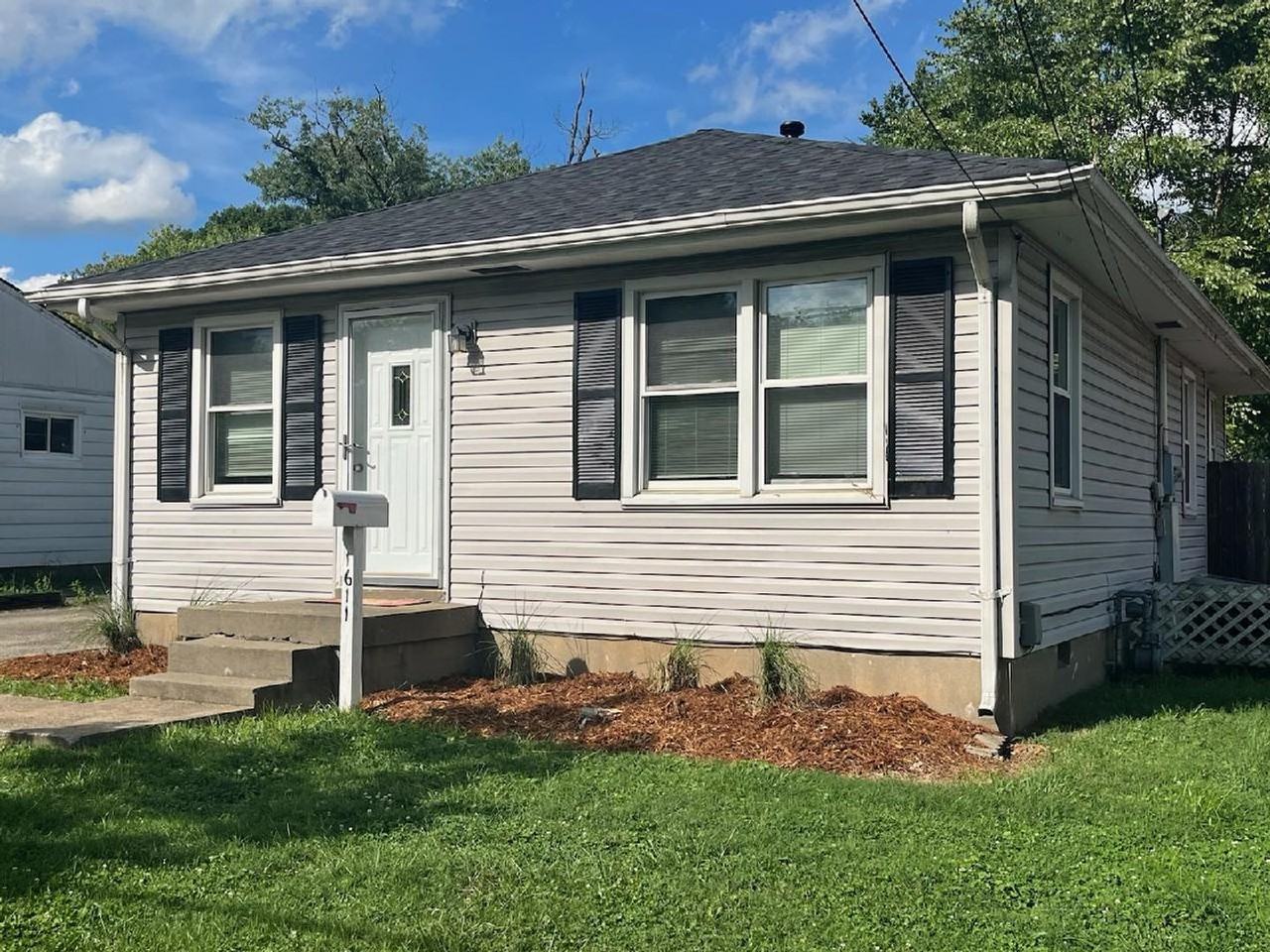 1611 Washington Blvd - Photo 2 of 11
