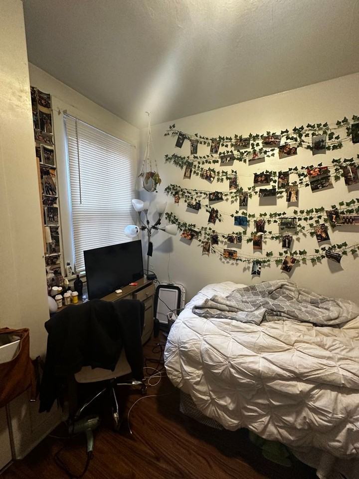 230 Chesterfield Rd - Photo 7 of 20