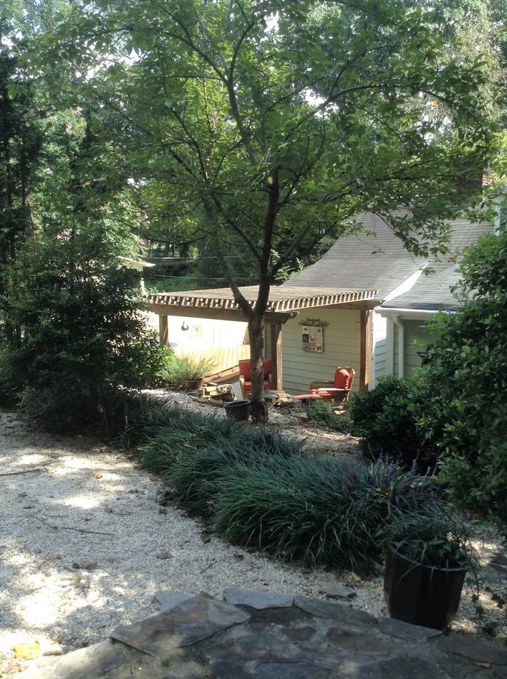 2461 Lyndhurst Ave - Photo 5 of 50