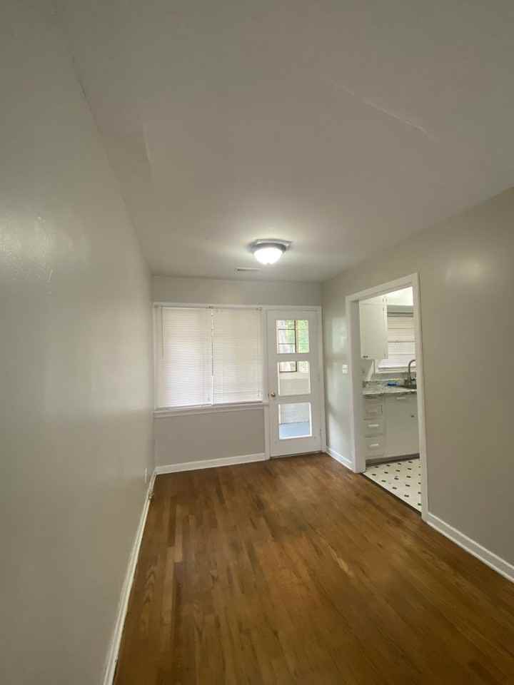 1205 Christine Ave - Photo 4 of 9