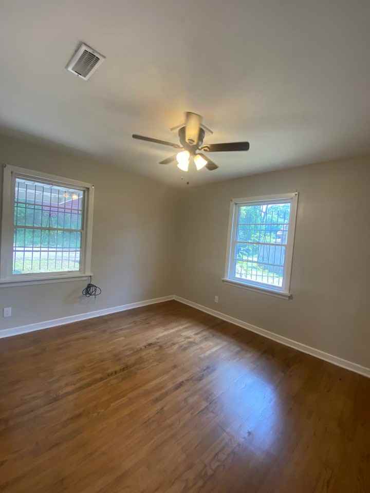 1205 Christine Ave - Photo 6 of 9