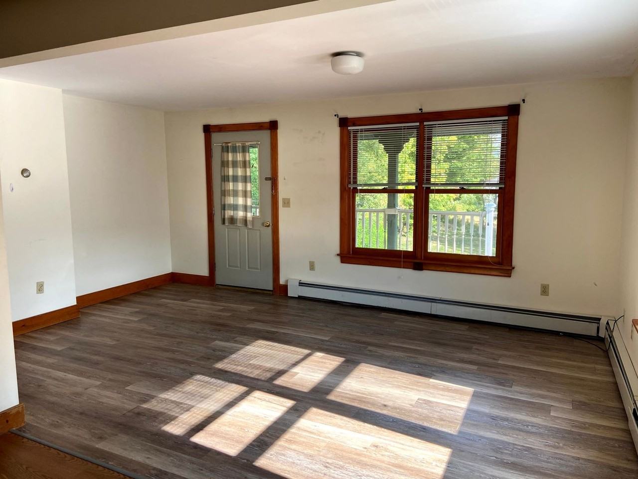 60 New Street - Photo 2 of 6