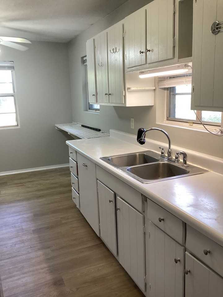 7488 Davis Mill Rd - Photo 5 of 20