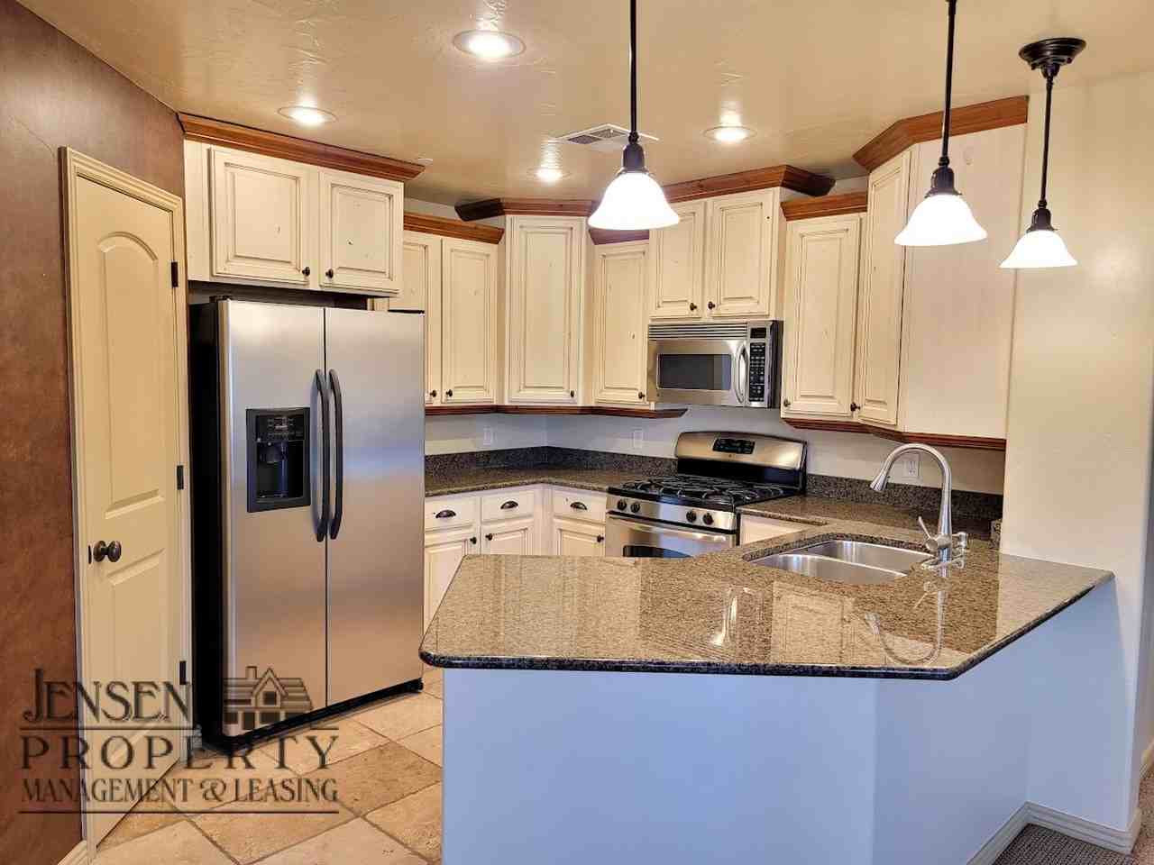 325 N Red Stone Rd #143 - Photo 2 of 31
