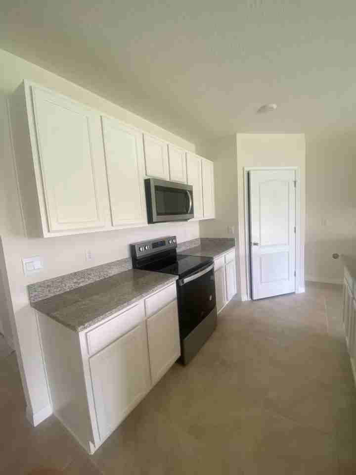 2000 Carnostie Rd - Photo 2 of 14