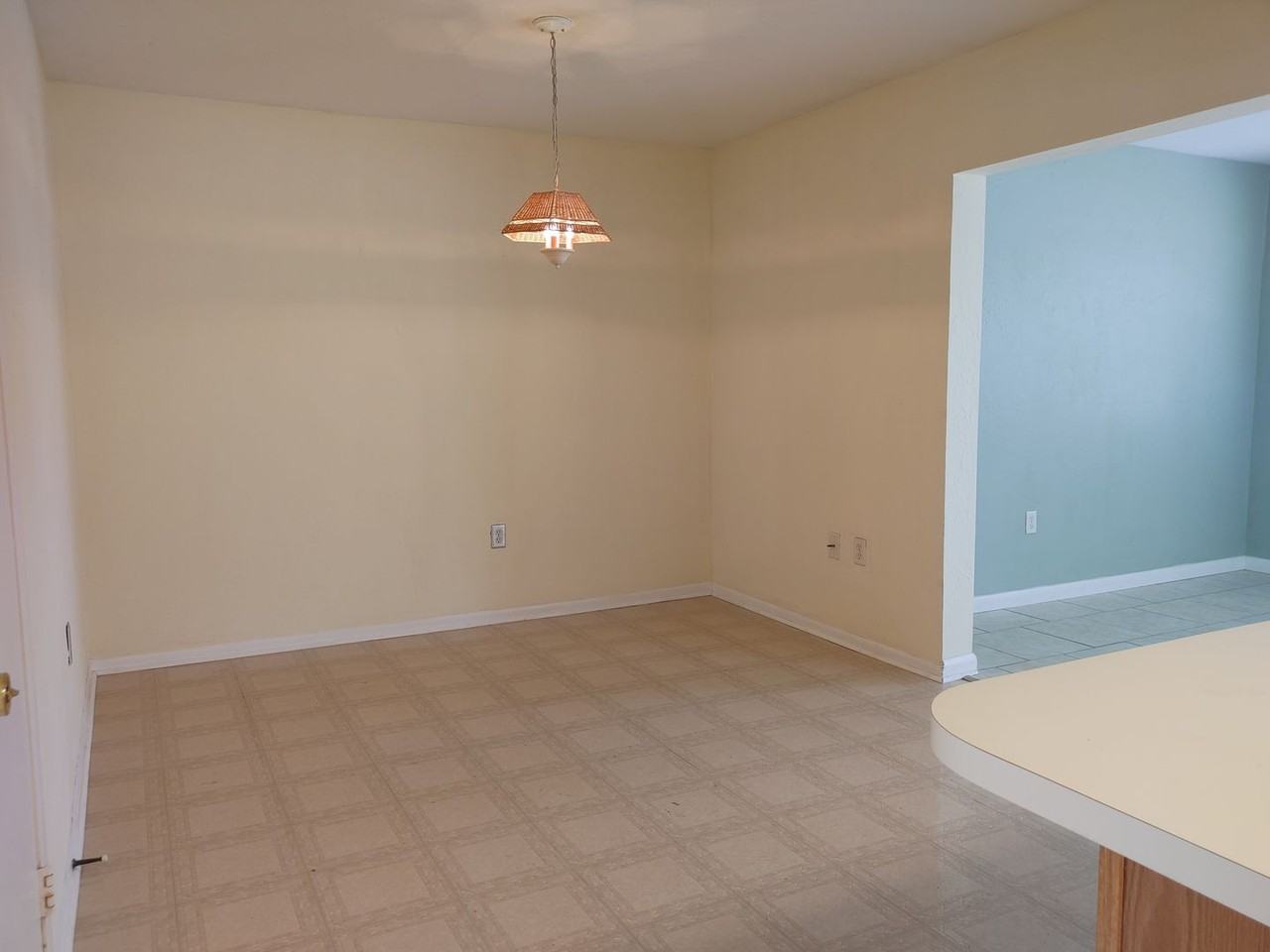 6498 Fabian Rd - Photo 6 of 19