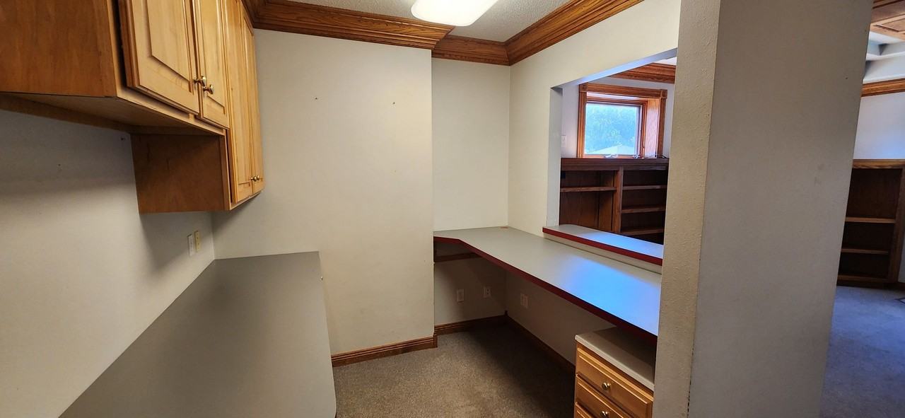 lwch1323 - Photo 2 of 24