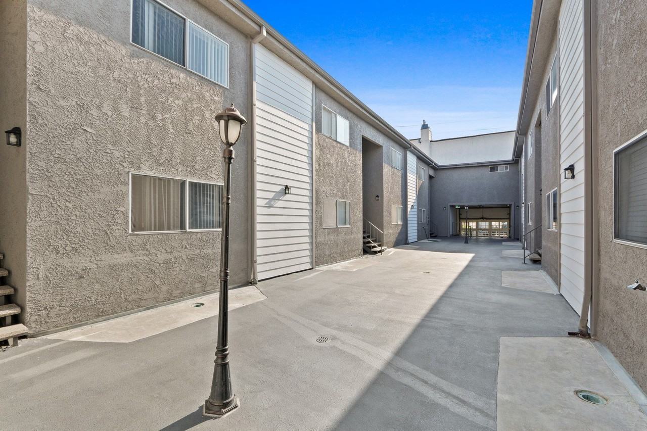 Centinela Apartments - Photo 7 of 8