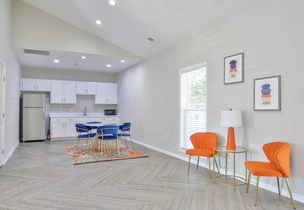 Ashbrook Village - Photo 3 of 15