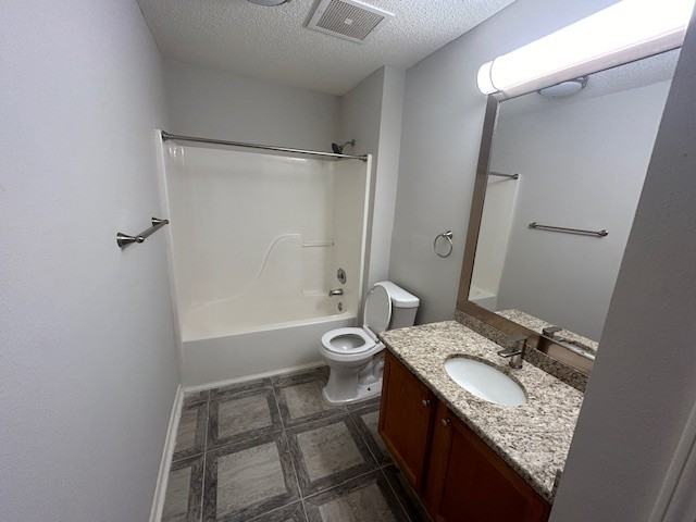 1529 43rd Avenue #103 - Photo 3 of 11