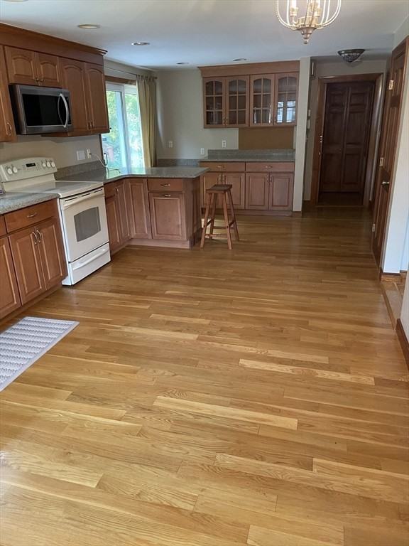 100 Francis Wyman Rd - Photo 3 of 21