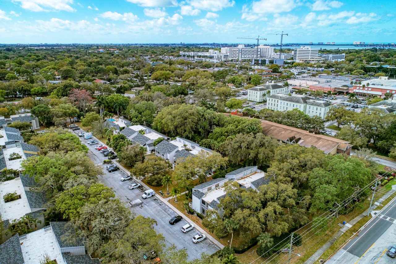 2208 Bahia Vista Street #F-1 - Photo 7 of 26