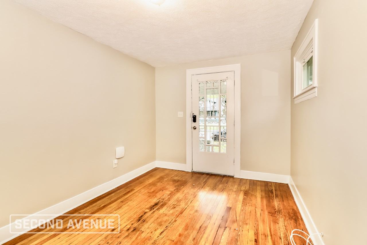 3830 W Muhammad Ali Blvd - Photo 4 of 28